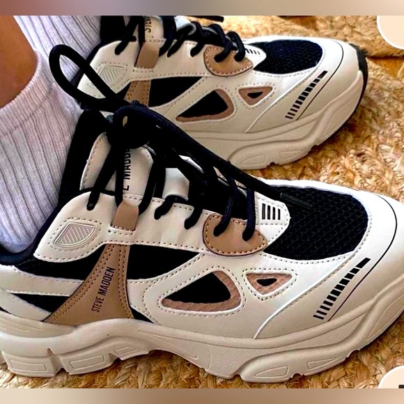Steve Madden Shoes - Steve Madden Clydie Chunky Black, White, and Tan 9.5 Women’s Sneakers